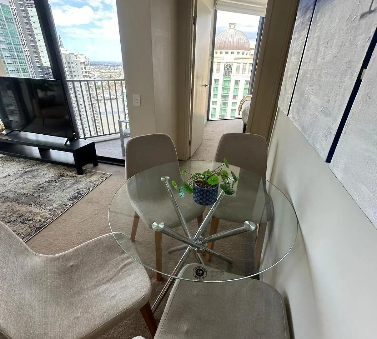Apartment Lvl29 Rooftop Pool Carpark Netflix By Stylish Stays Brisbane Australia