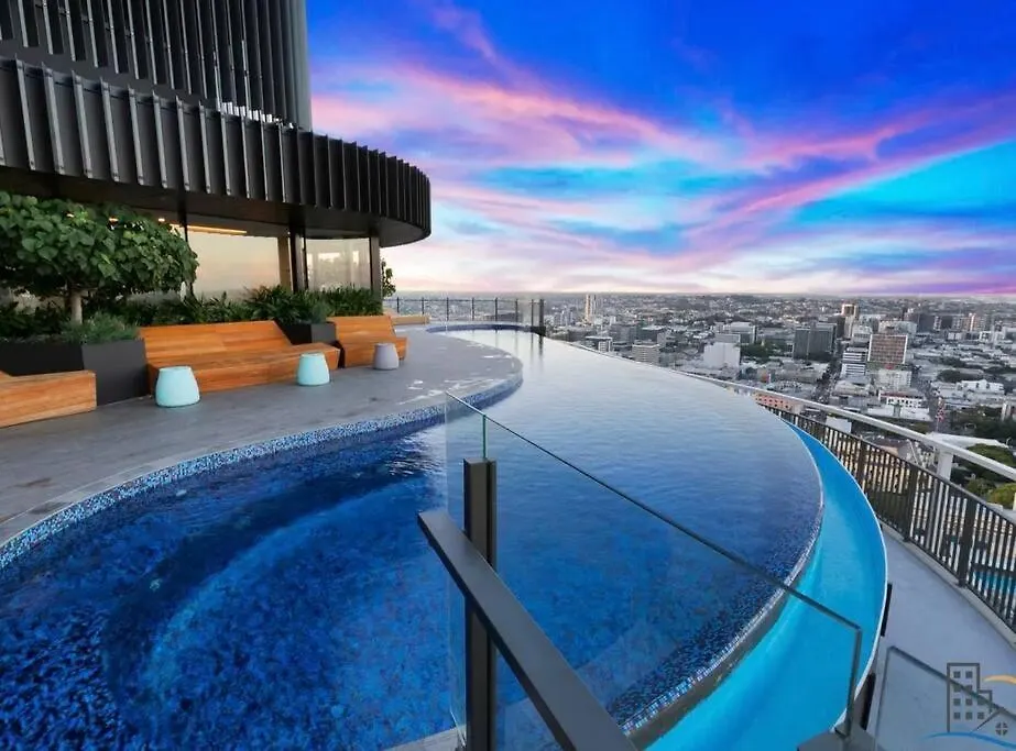 Lvl29 Rooftop Pool Carpark Netflix By Stylish Stays Brisbane 0*,  Australia